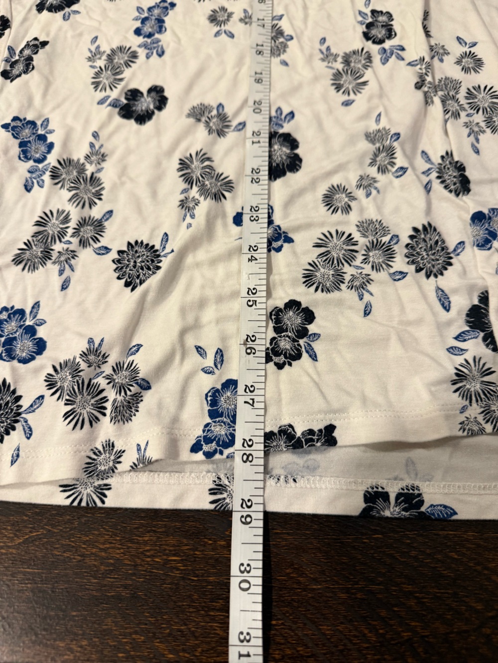 Lane Bryant White Blue Floral Keyhole Tunic Top - Picture 10 of 10